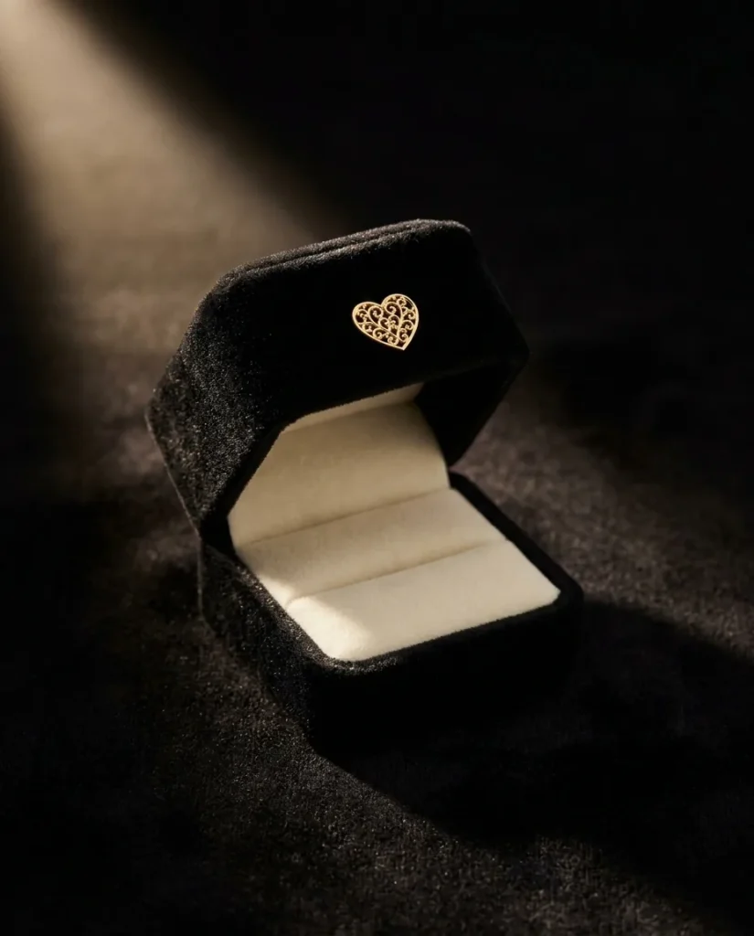 Velvet Ring Box